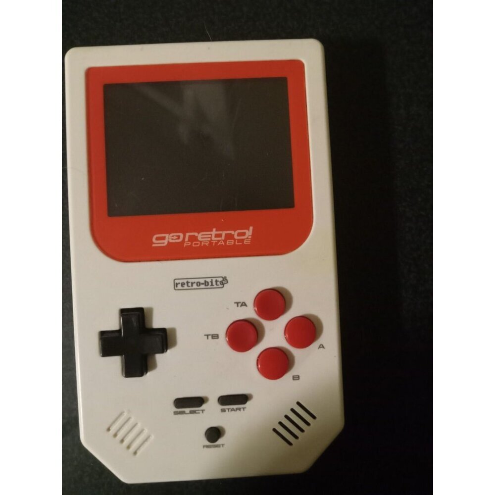 Retro-Bit Go Retro Portable Game Console – 260+ Games – Tested & Working